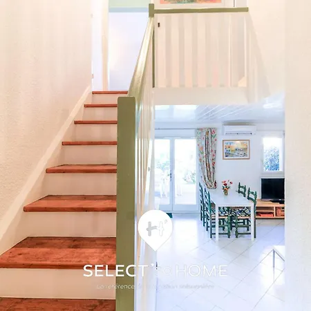 Select'sohome - Mazet Avec Piscine, Terrain De Tennis Et Parking Prive Au Lavandou ! - Vacancia لو لا فاندو