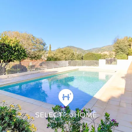 Вілла Select'sohome - Mazet Au Calme Avec Piscine, Terrain De Tennis Et Parking Prive Au Lavandou ! - Vacancia *