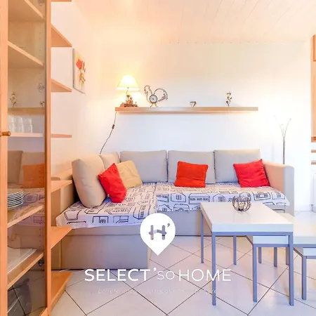 Villa Select'sohome - Mazet Avec Piscine, Terrain De Tennis Et Parking Prive Au Lavandou ! - Vacancia *