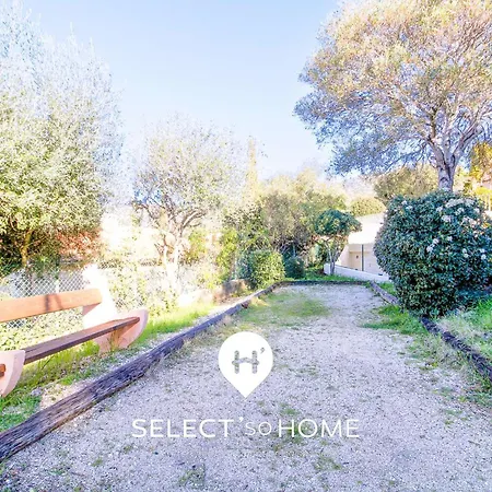 Select'sohome - Mazet Avec Piscine, Terrain De Tennis Et Parking Prive Au Lavandou ! - Vacancia Villa Le Lavandou