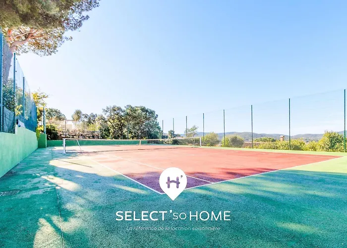 Select'sohome - Mazet Avec Piscine, Terrain De Tennis Et Parking Prive Au Lavandou ! - Vacancia