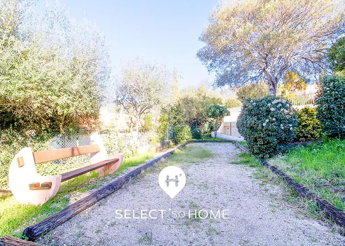 Select'sohome - Mazet Avec Piscine, Terrain De Tennis Et Parking Prive Au Lavandou ! - Vacancia Villa Le Lavandou